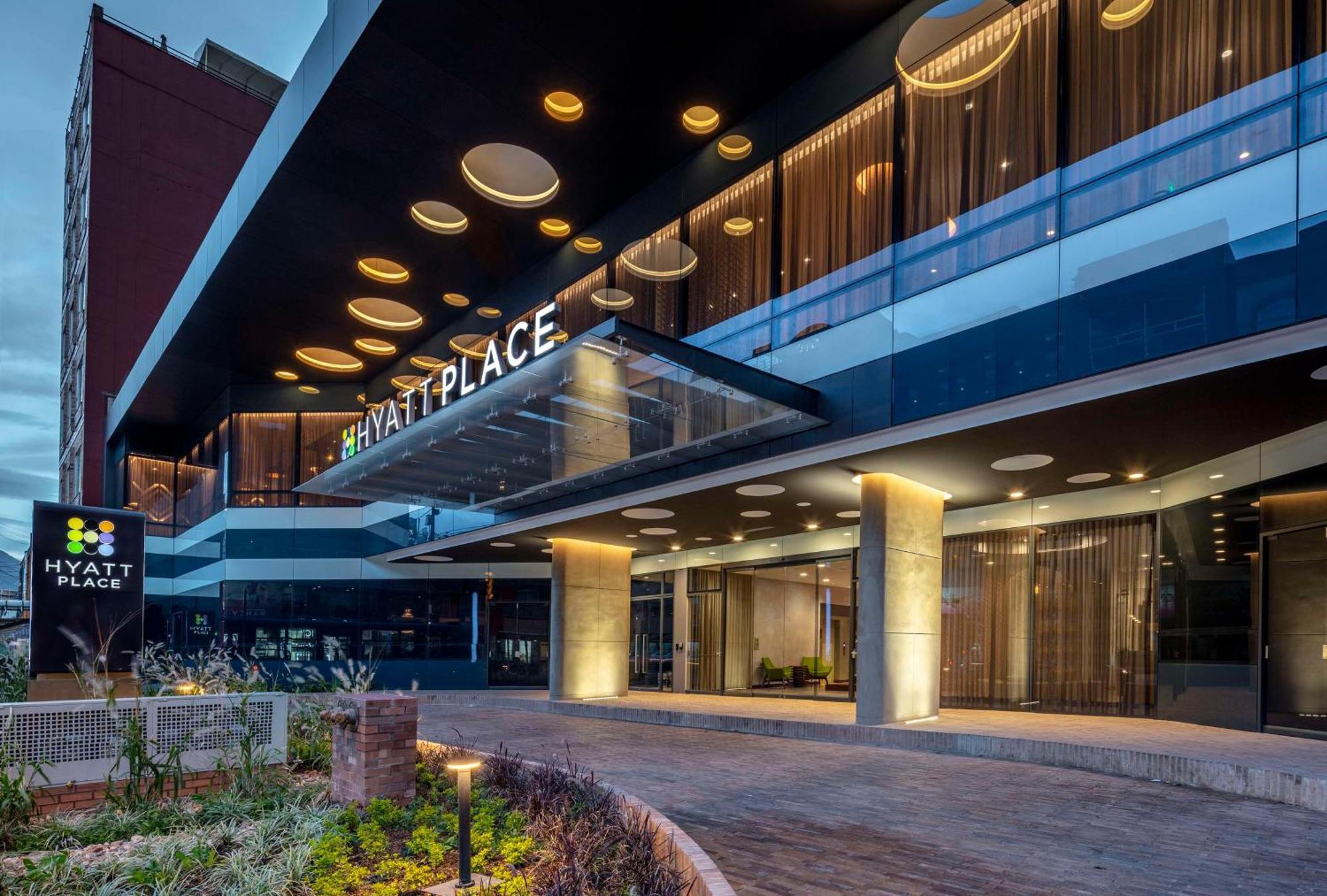 Hyatt Place Bogota Convention Center Exterior photo